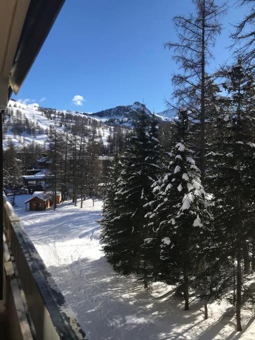 Apartment T3 Aux Ecrins Iv, Skis Aux Pieds A Vars *