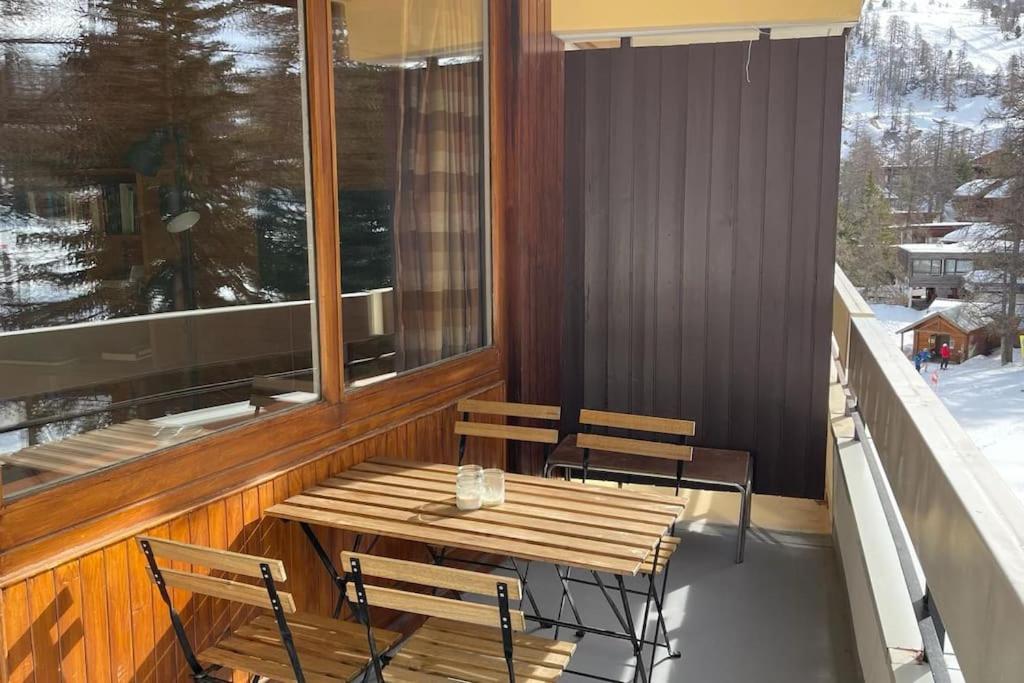 T3 Aux Ecrins Iv, Skis Aux Pieds A Vars Apartment Vars (Hautes-Alpes)